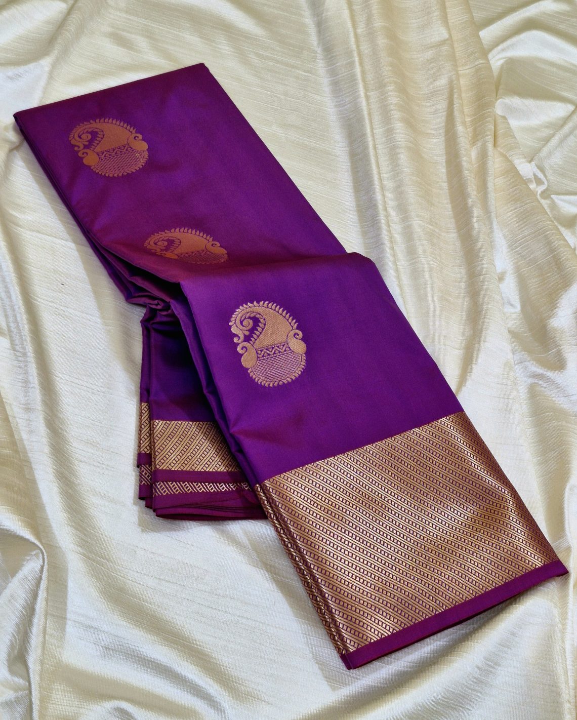 Kanchi Butta Saree Violet 1
