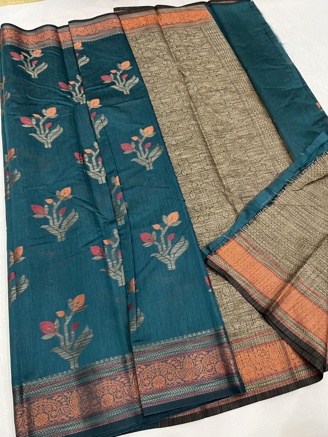 Green Meena Butta Cotton Saree
