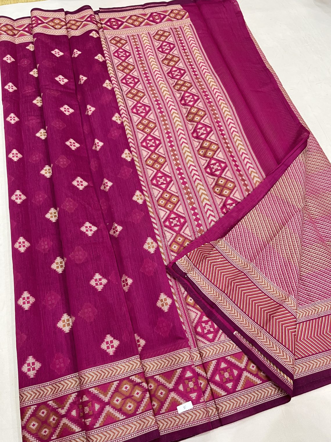 Pink cotton blend saree